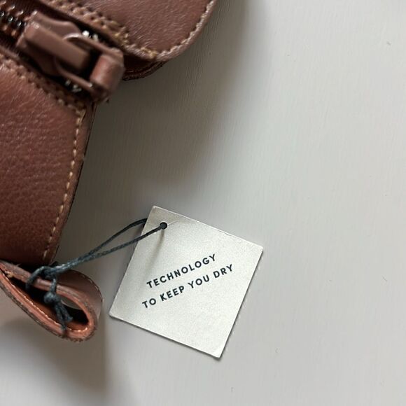 New Cole Haan River Chelsea Bootie in Sequoia Leather Size 6 - Picture 4 of 12